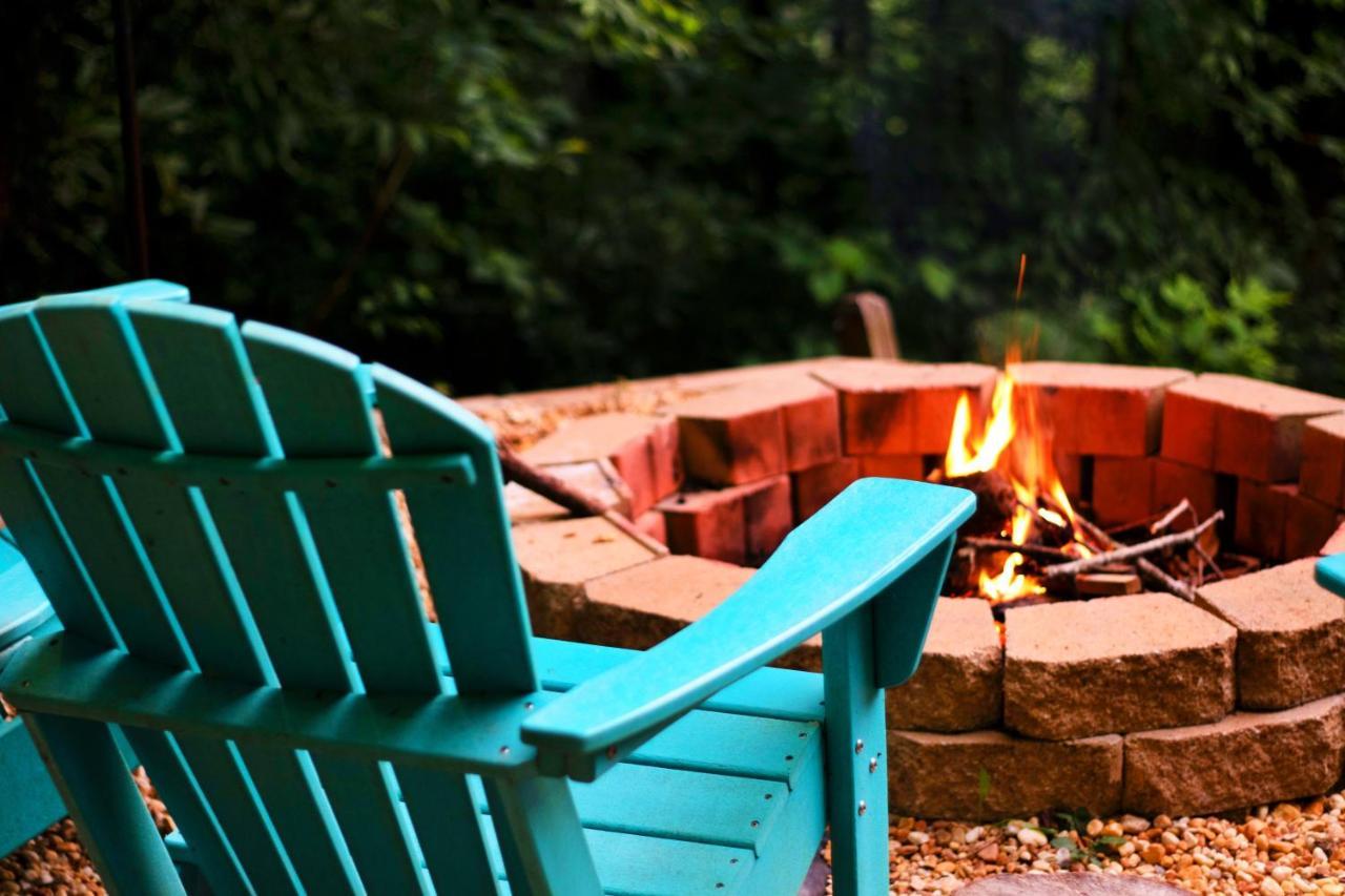 Cozy Cabin Retreat - Hot Tub, Fireplace & Fire Pit Blue Ridge Exterior foto